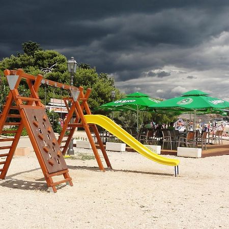 Apartments Tonka باكوشتاني المظهر الخارجي الصورة