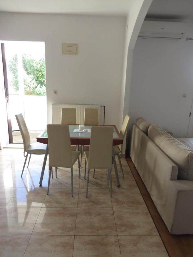 Apartments Tonka باكوشتاني المظهر الخارجي الصورة