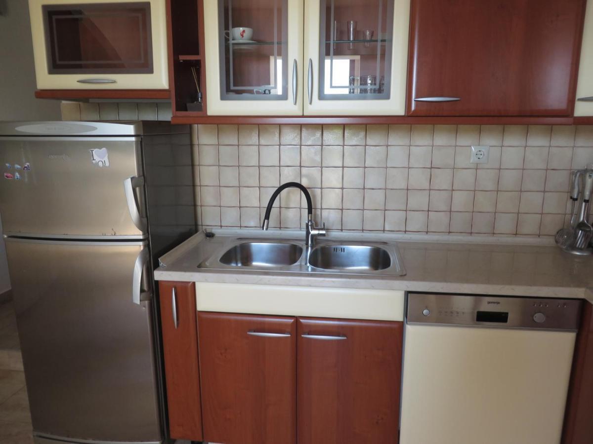 Apartments Tonka باكوشتاني المظهر الخارجي الصورة
