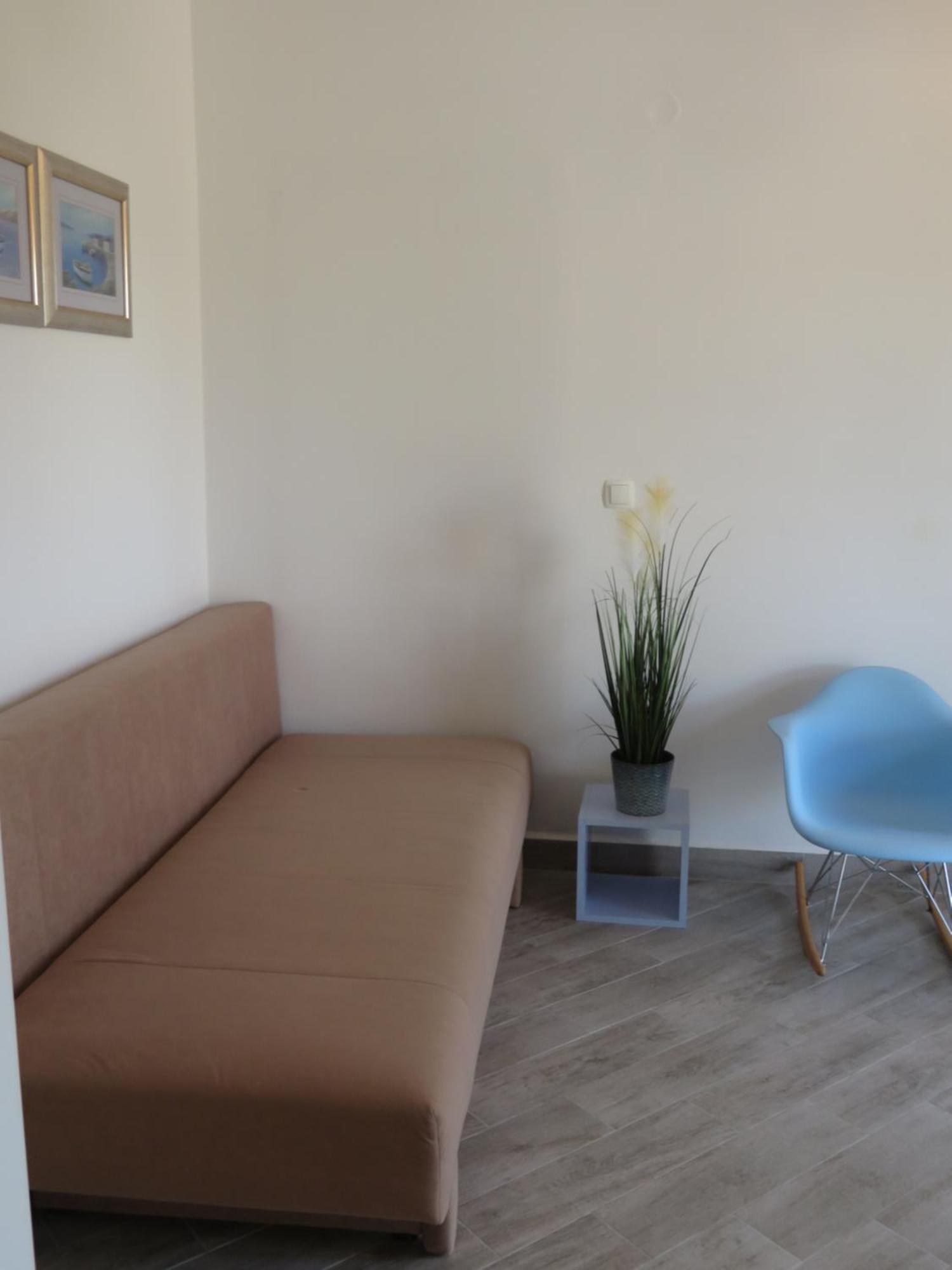 Apartments Tonka باكوشتاني الغرفة الصورة